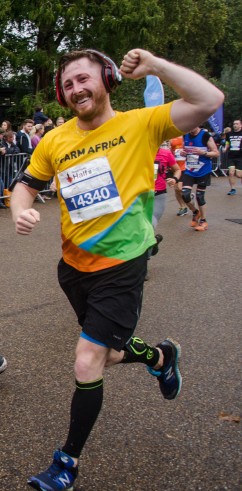 2019 London Marathon runner