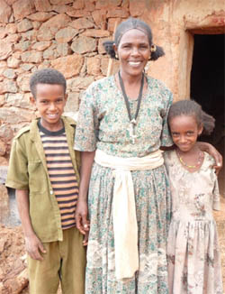 Ascalu and her children