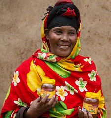Regina Alfred, a beekeeper from Bermi village, Babati District, Tanzania.